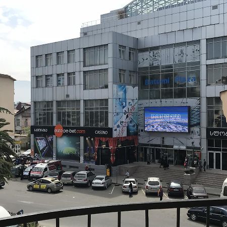 Guest House Kartvelishvili Батумі Екстер'єр фото